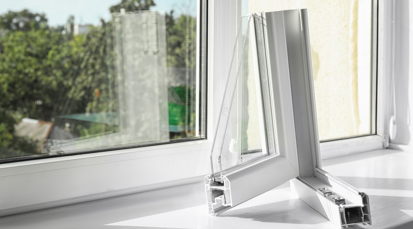 do-double-pane-windows-make-a-difference-double-pane-corner-cut